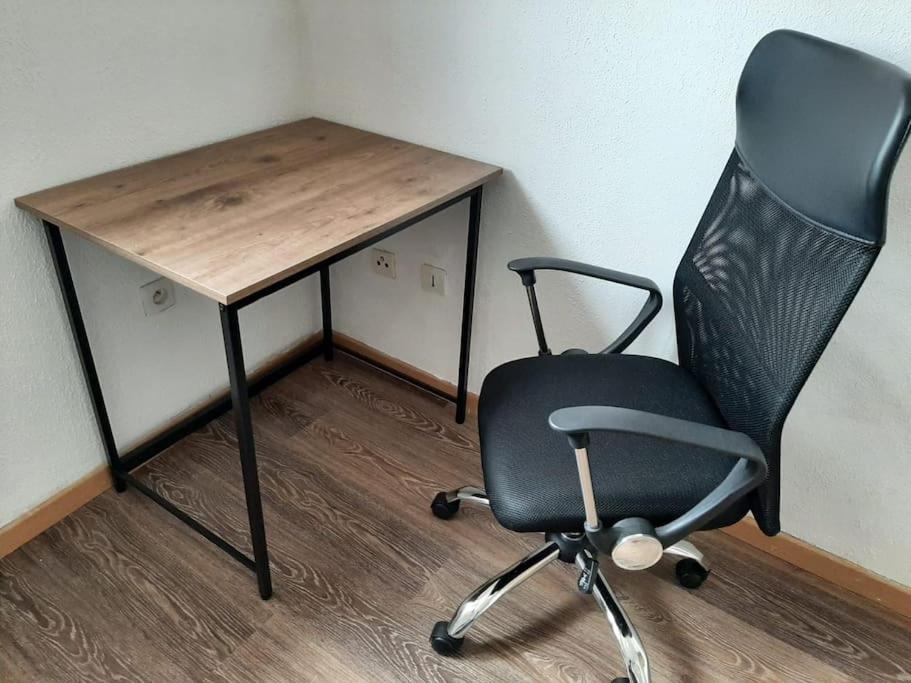 카스트르 T3 Hyper-Centre Au Calme Tout Equipe Parking Prive 아파트 외부 사진